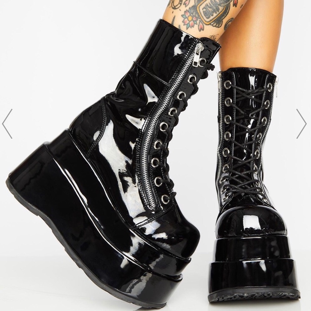 DOLLSKILL PLATFORM BOOTS